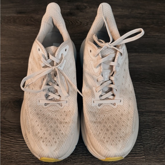 HOKA CLIFTON 9 EUC - Picture 2 of 8